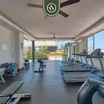 Great 2Br Condo With Rooftop Pool - Romantic Zone