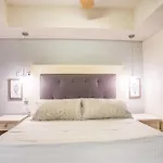 Beachfront 1Br W/ Balcony & Resort-Style Amenities