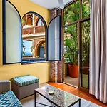 Quinta Maria Cortez Beach Hotel