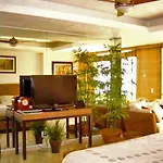 Begona\'S Unlimited Luxury Condo