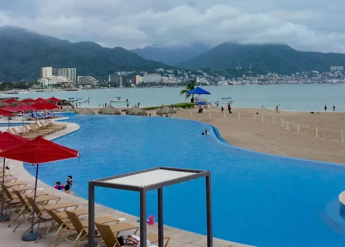 Apartamentos Grand Venetian Puerto Vallarta