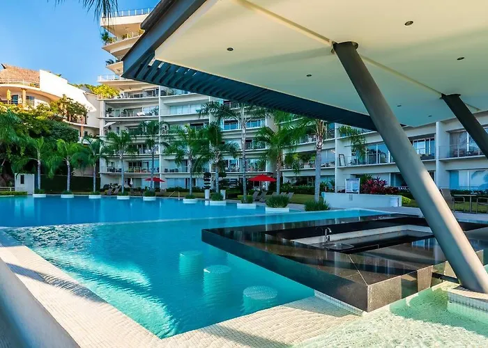 Amapas Ocean View Condo