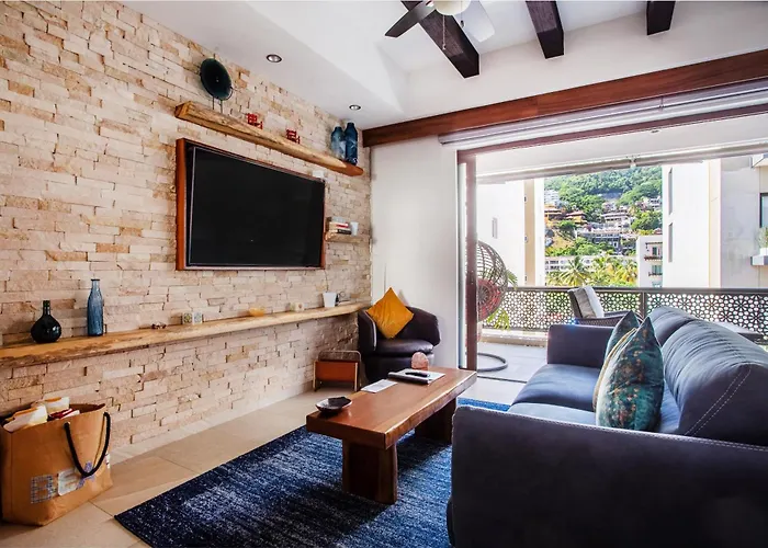 2Br With Workspace, Mini-Bar And Pool