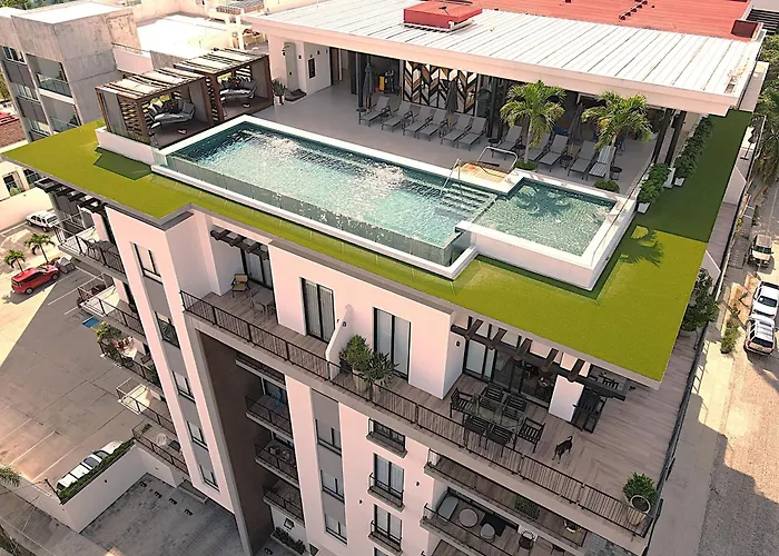 Great Location Great Amenities Sleeps 6, Roma #302