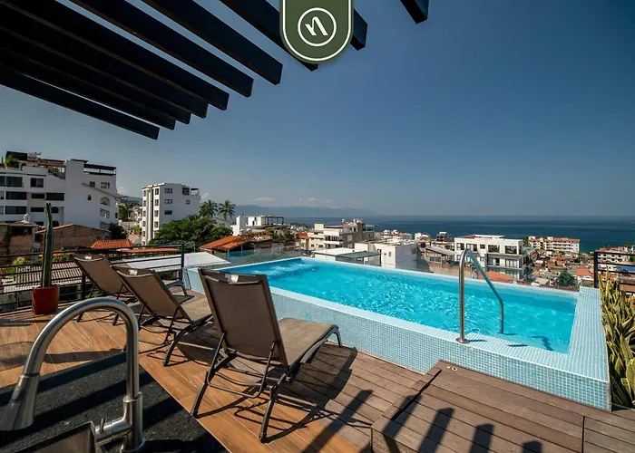 Centric Condo In Pv Downtown - Private Patio - Pool