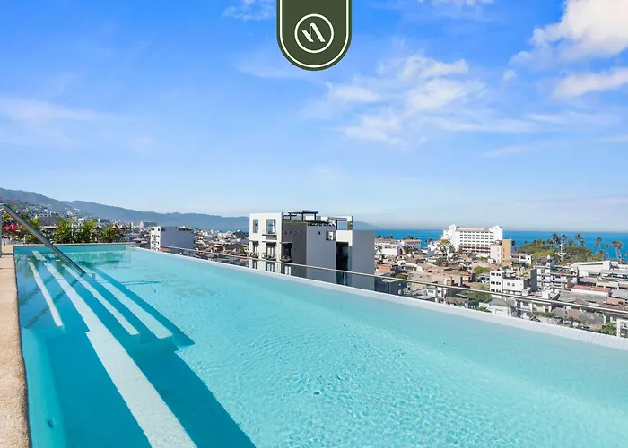 Boho 2 Bedroom Condo - Dowtown - Rooftop Pool - Jacuzzi