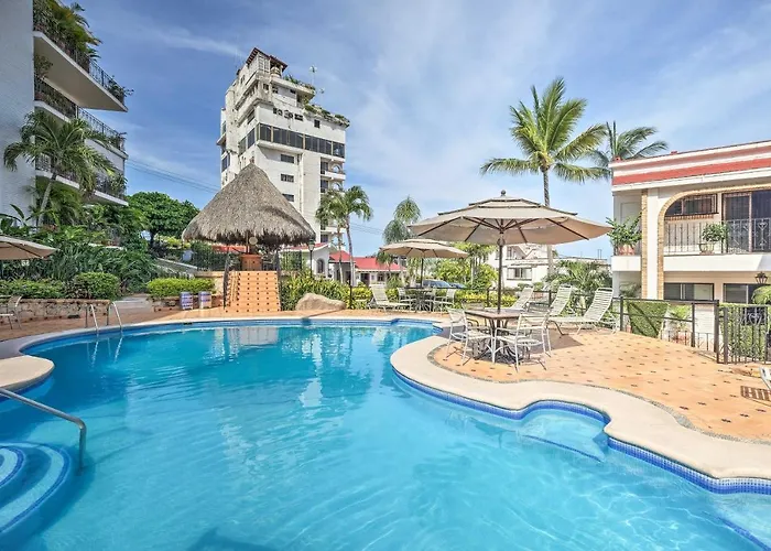 Resort Condo With Pool Access And Pacific Ocean Views!