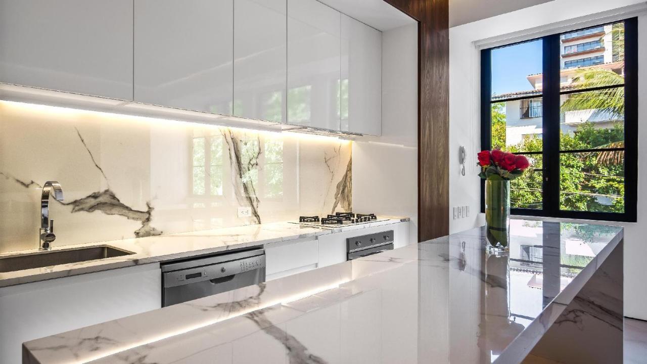 Pier 57 - 211 Luxurious & Modern 1 Bedroom Romantic Zone Holiday home