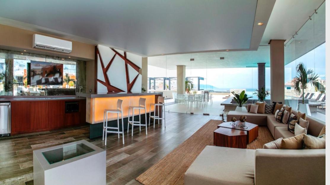 Loft 268-208