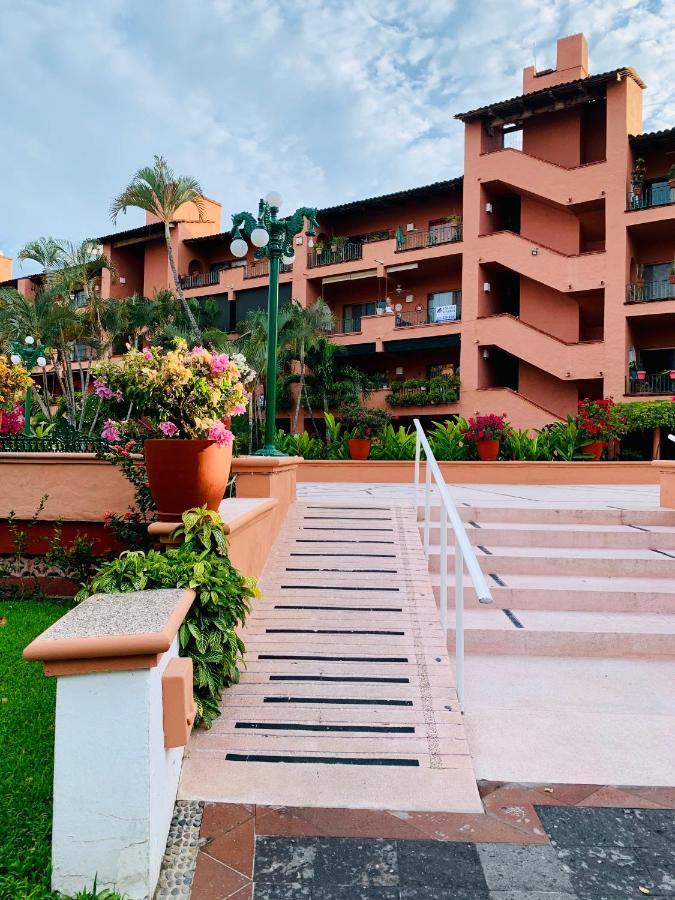 Apartment Departamento En Marina Vallarta New Listing Puerto Vallarta