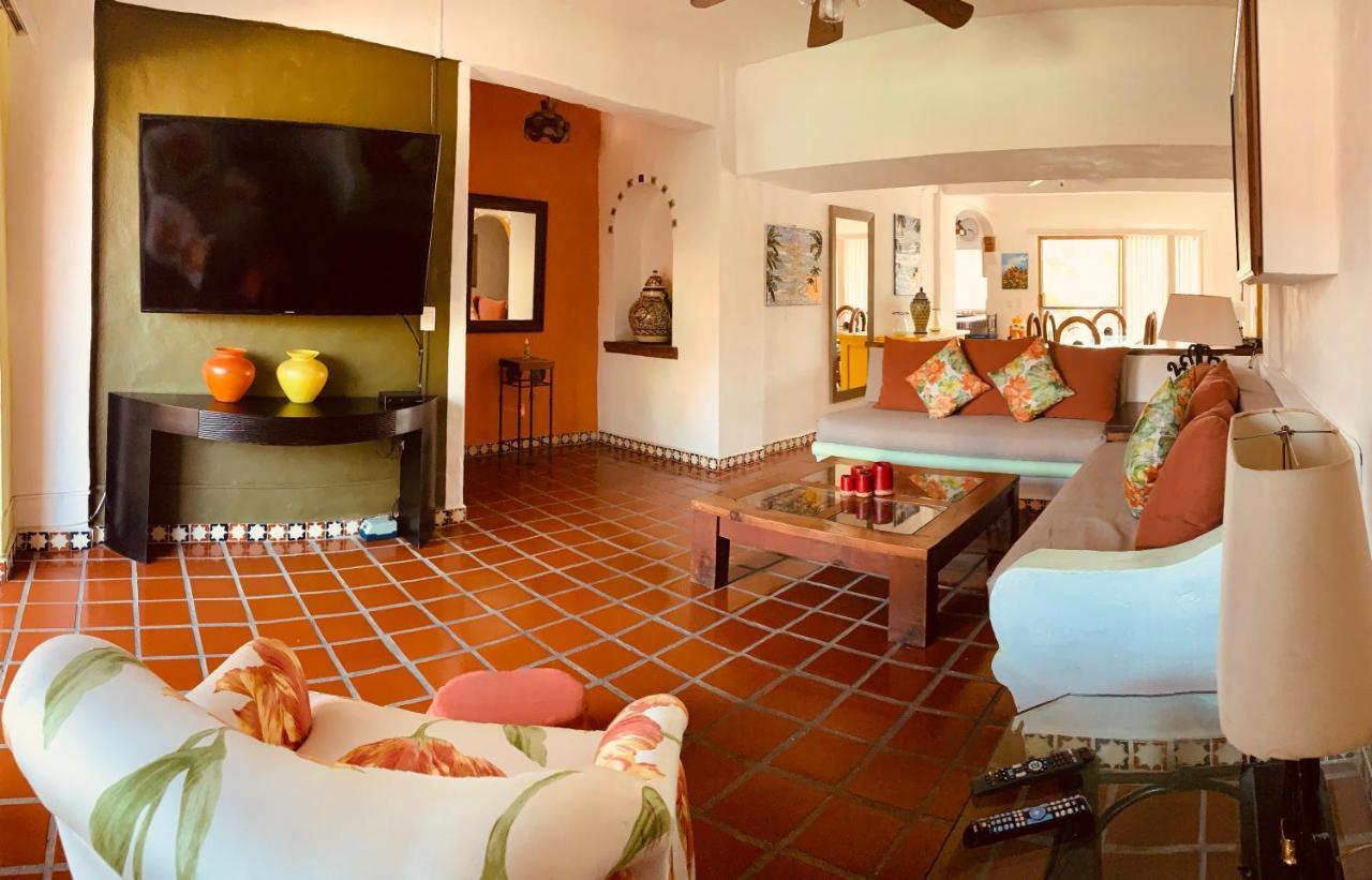 Departamento En Marina Vallarta New Listing Puerto Vallarta