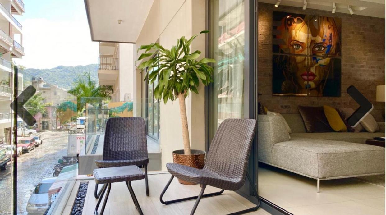 Loft 268-208