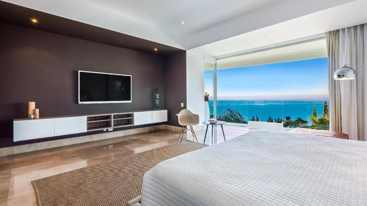Holiday home Avalon - 401 Luxury & Breathtaking Sunset Views *
