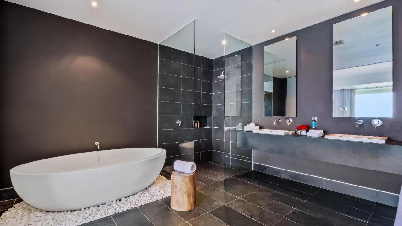 Avalon - 401 Luxury & Breathtaking Sunset Views Holiday home *