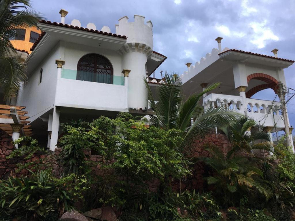 Castillo De Lindavista Homestay Puerto Vallarta