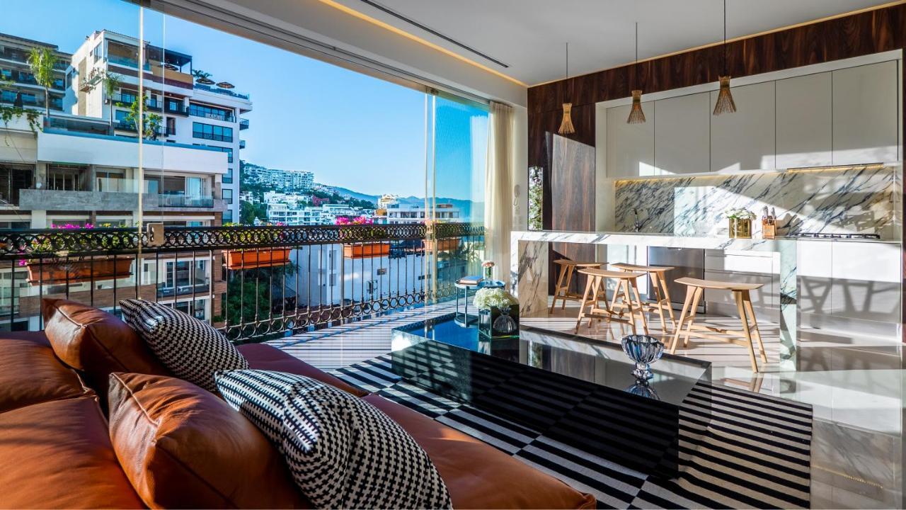 Pier 57 - 508 Modern 2br Romantic Zone *