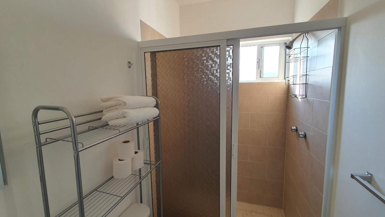 Apartment Loft 10 Min From Oro &holy Beach, Marina, Galerias
