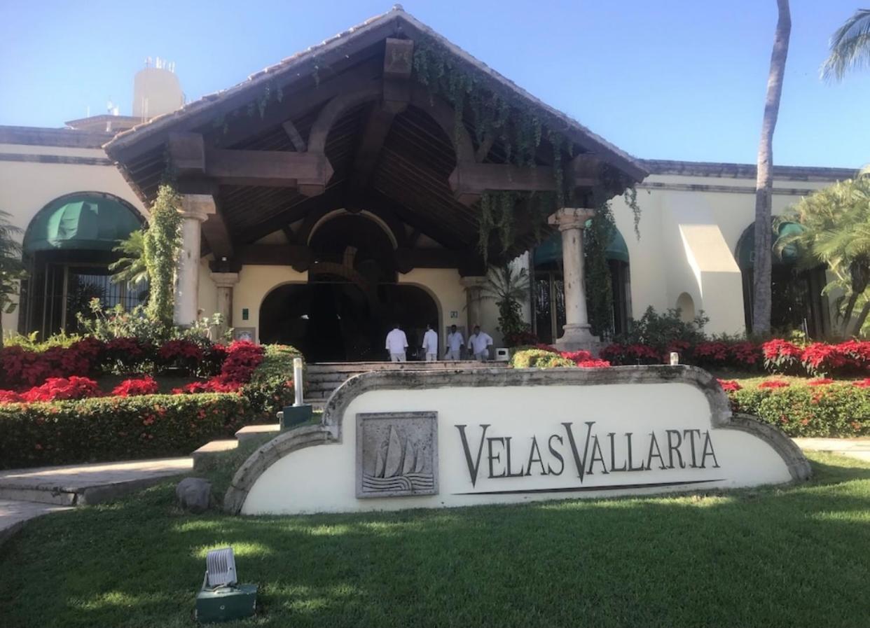 Velas Vallarta Aparthotel 2*