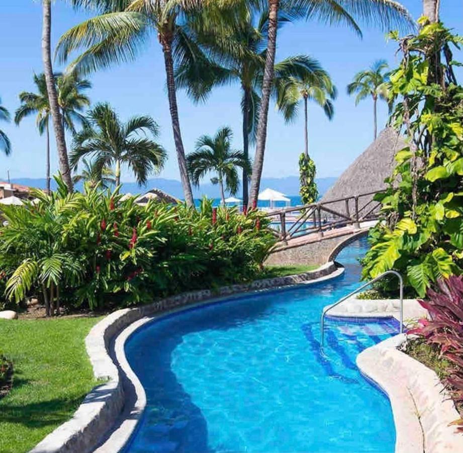 Velas Vallarta 2*