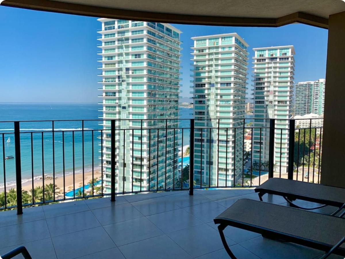 Grand Venetian Apartment Puerto Vallarta