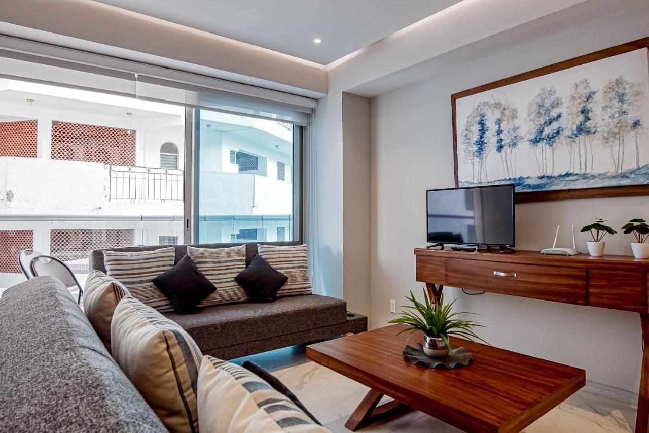 Breeze Easy At Nautico