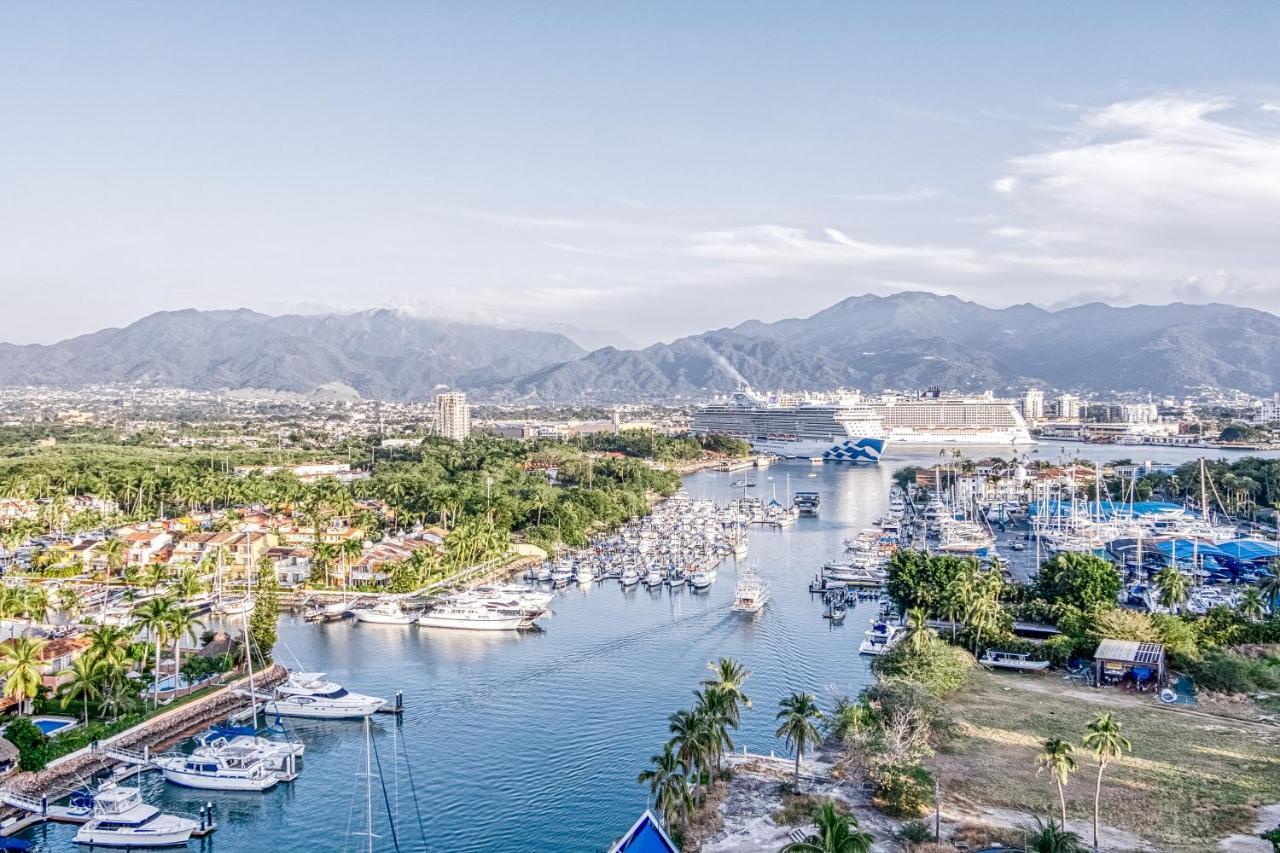 Breeze Easy At Nautico Apartment *