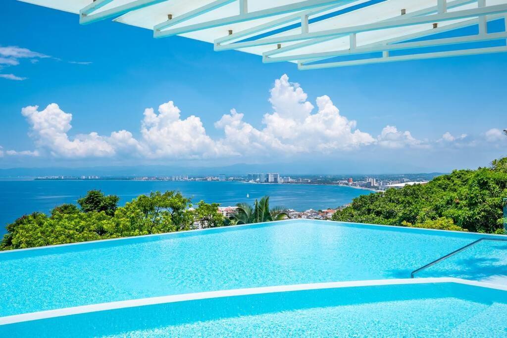 Avalon - 1004 Stunning Luxury 3 Bedroom Private Pool Apartment Puerto Vallarta
