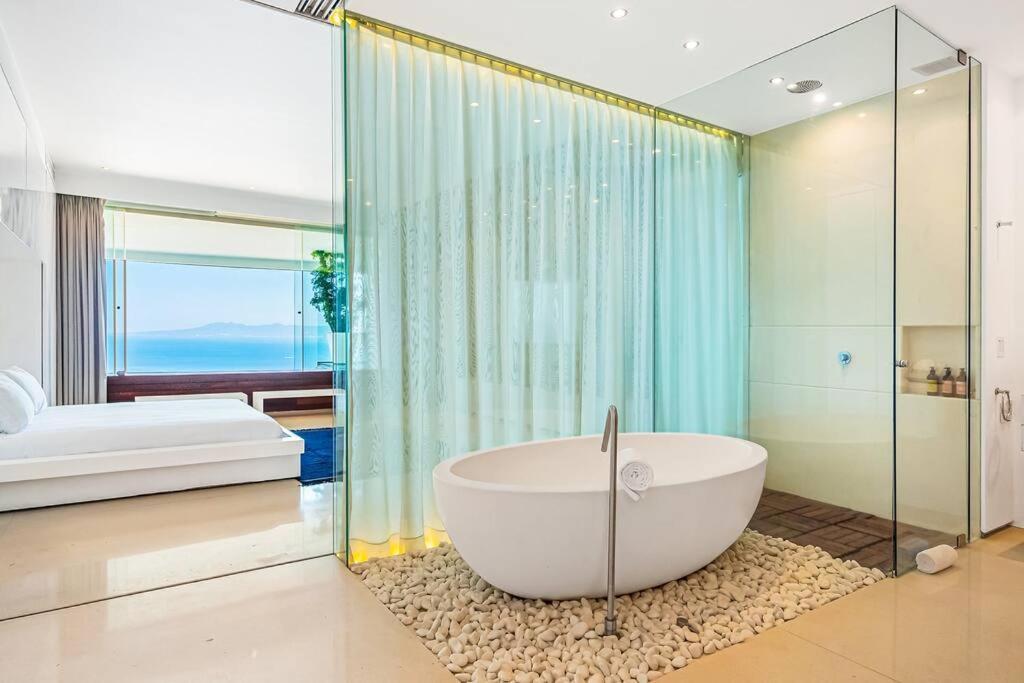 Avalon - 1004 Stunning Luxury 3 Bedroom Private Pool Apartment Puerto Vallarta