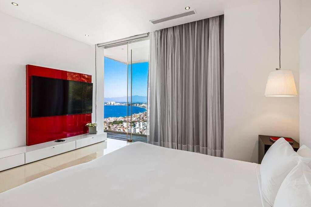 Avalon - 1004 Stunning Luxury 3 Bedroom Private Pool *
