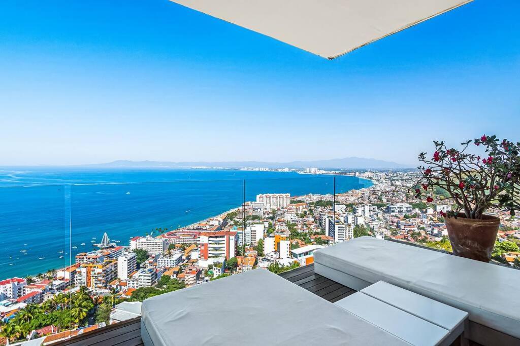 Avalon - 1004 Stunning Luxury 3 Bedroom Private Pool Apartment Puerto Vallarta