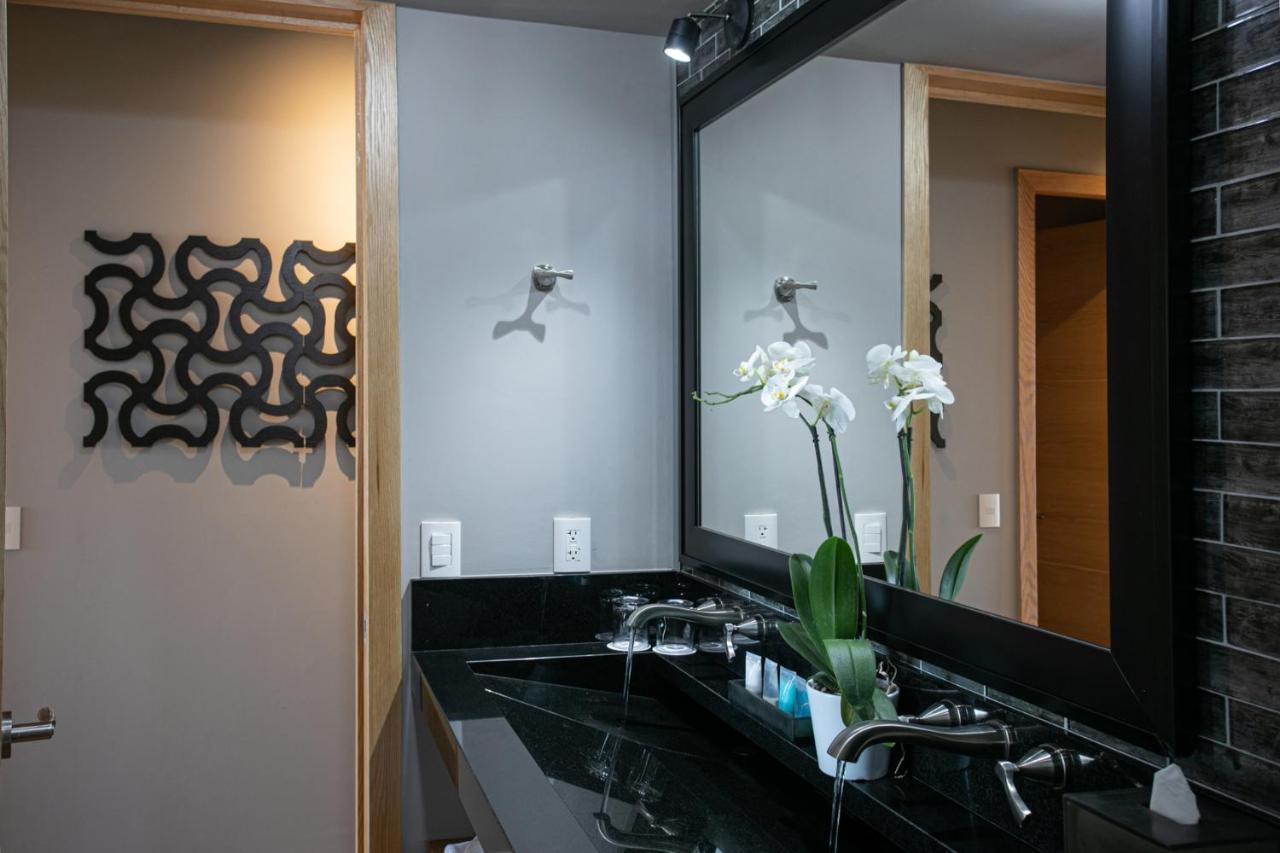 Aparthotel Pinnacle 179 - Adults Only 4*
