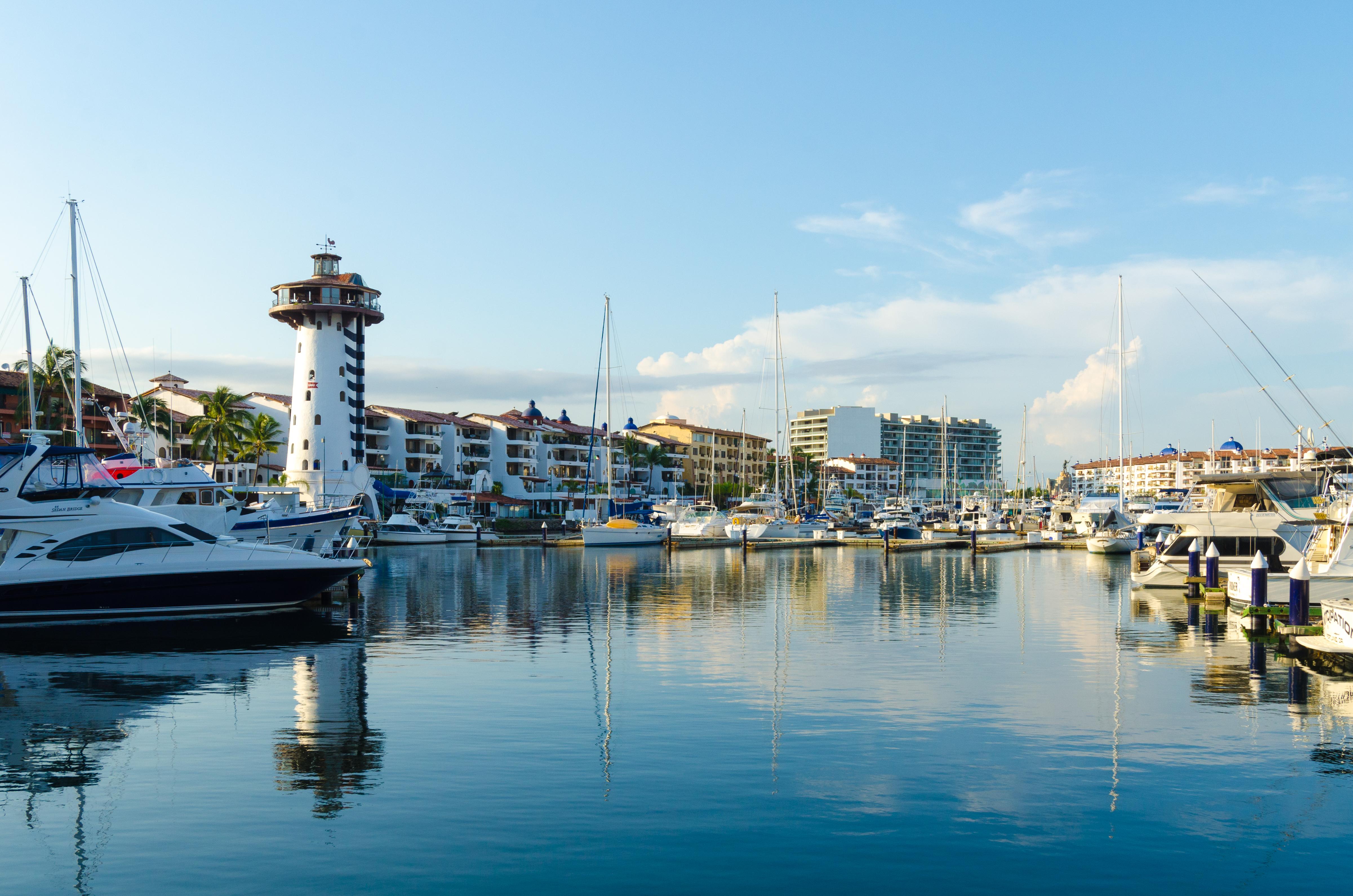 Marriott & 5* Puerto Vallarta