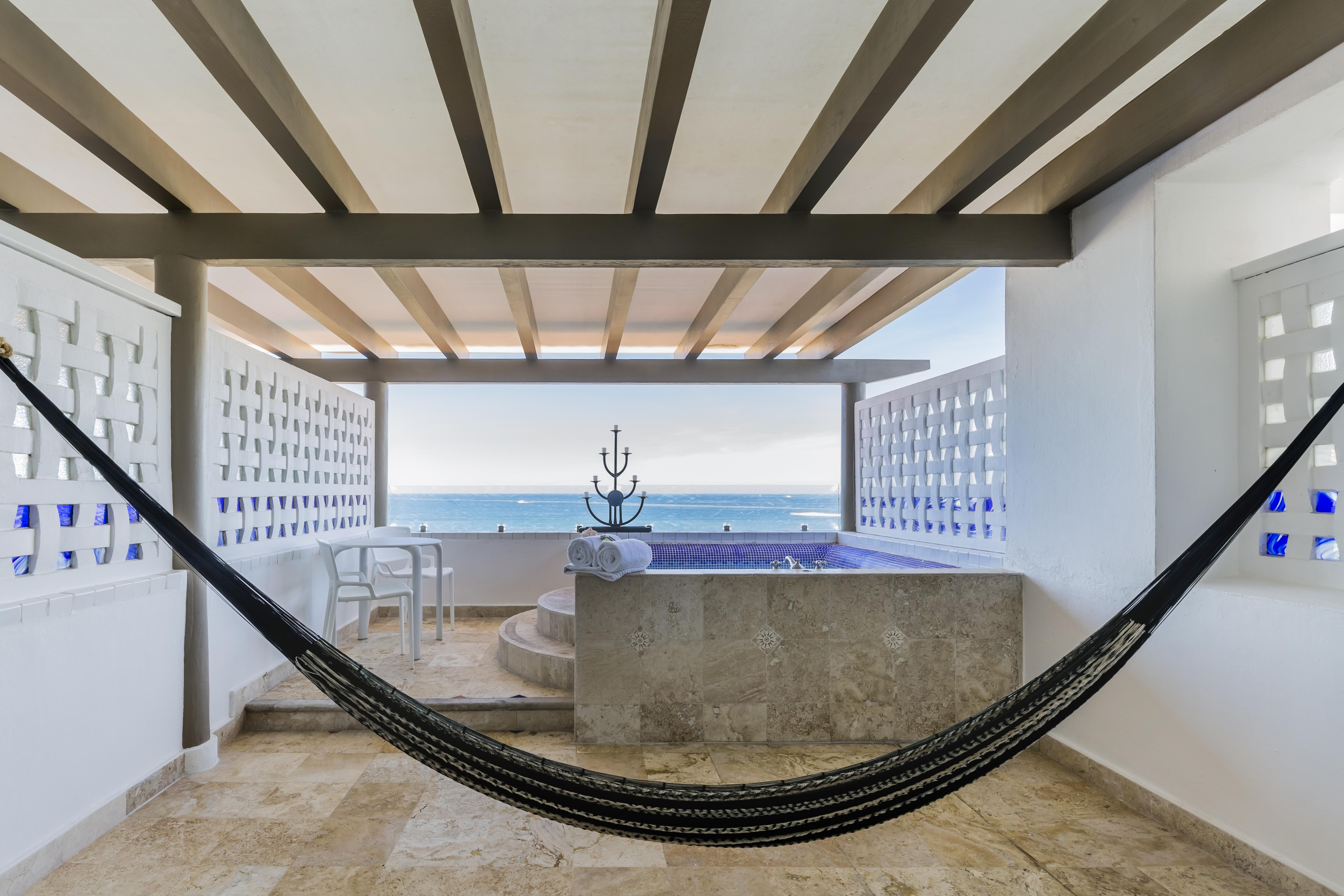 Premiere Boutique & Romantic Getaway - Adults Only Hotel 5*