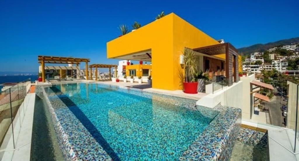 Luxury Condo V177 Romantic Zone * Puerto Vallarta