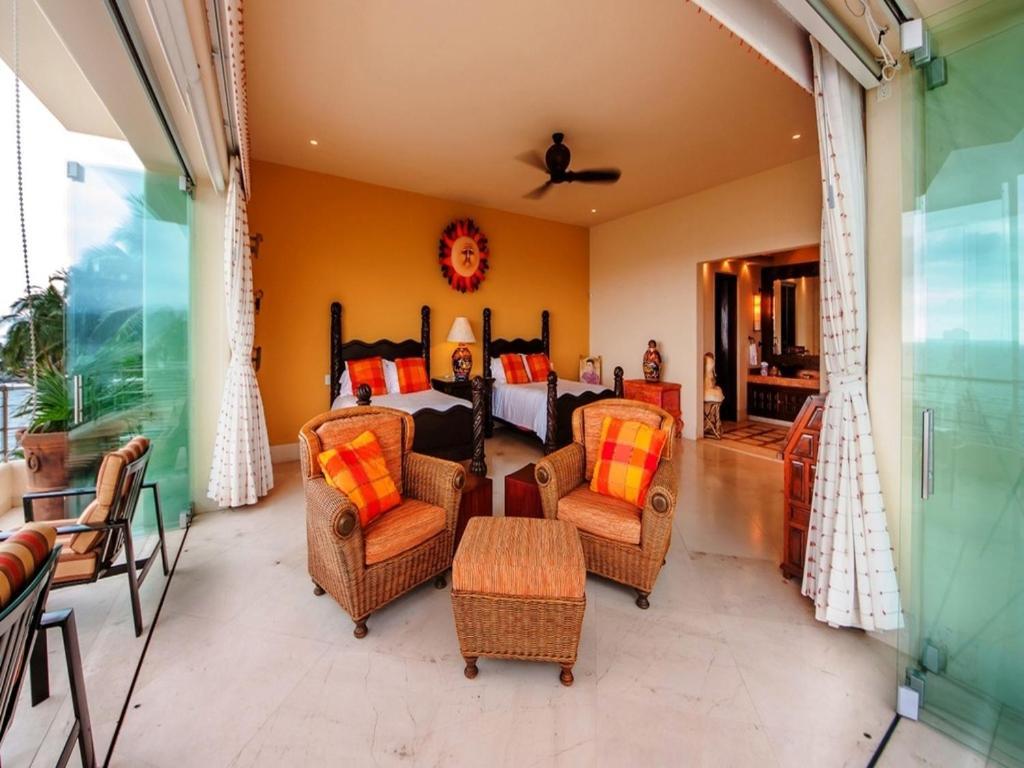 Bahia - 4 Br Villa