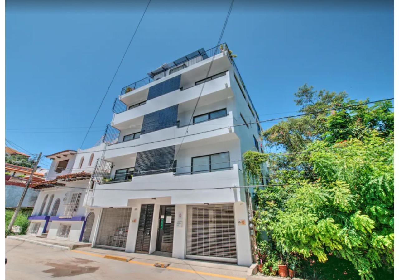 Close To Boardwalk, Malecon, 2 Bed, 1 Bath, Sleeps 3, Costa Rica 1275 #801 * Puerto Vallarta