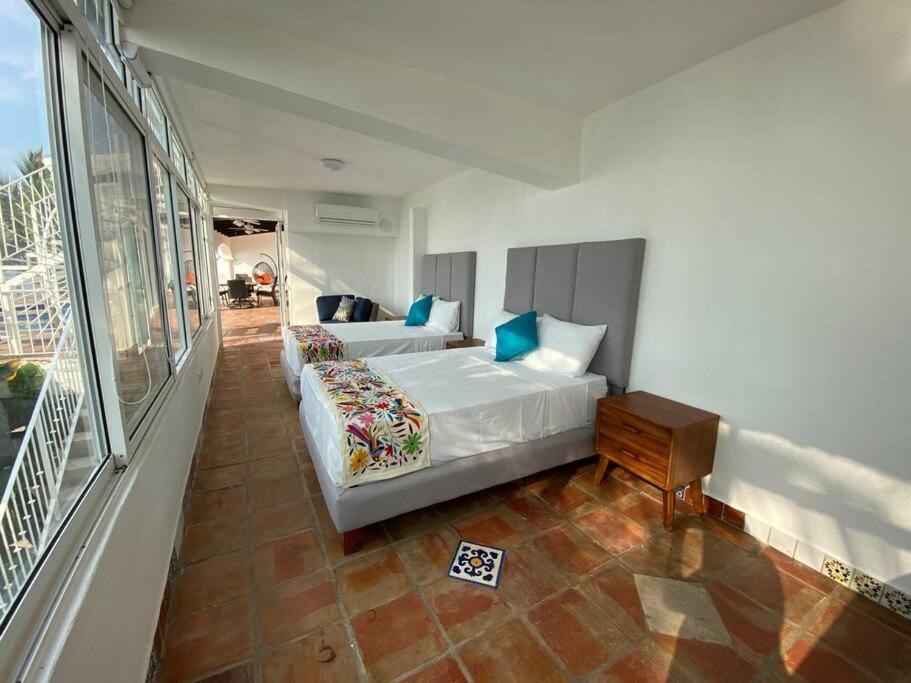 Del Mar Pv Private Oceanfront Villa *