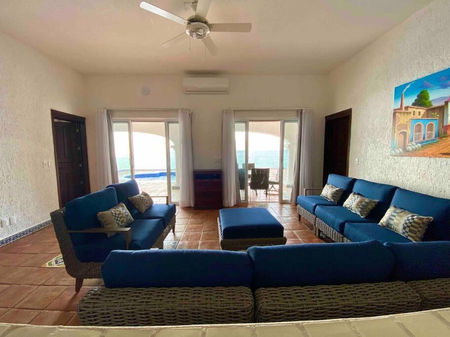 Del Mar Pv Private Oceanfront Villa *
