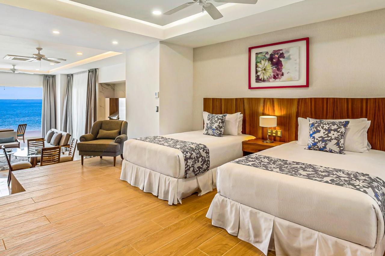 Blue Horizon 401 Apartment