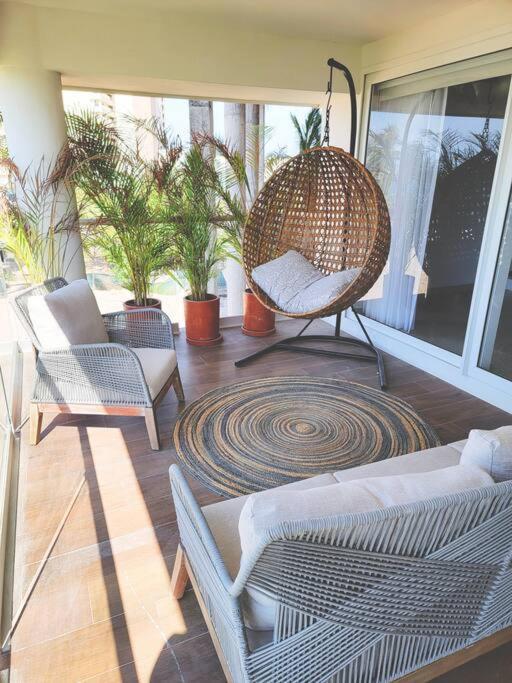 Apartment Large Front 2bed/2bath Condo: Save $50+/nt! *