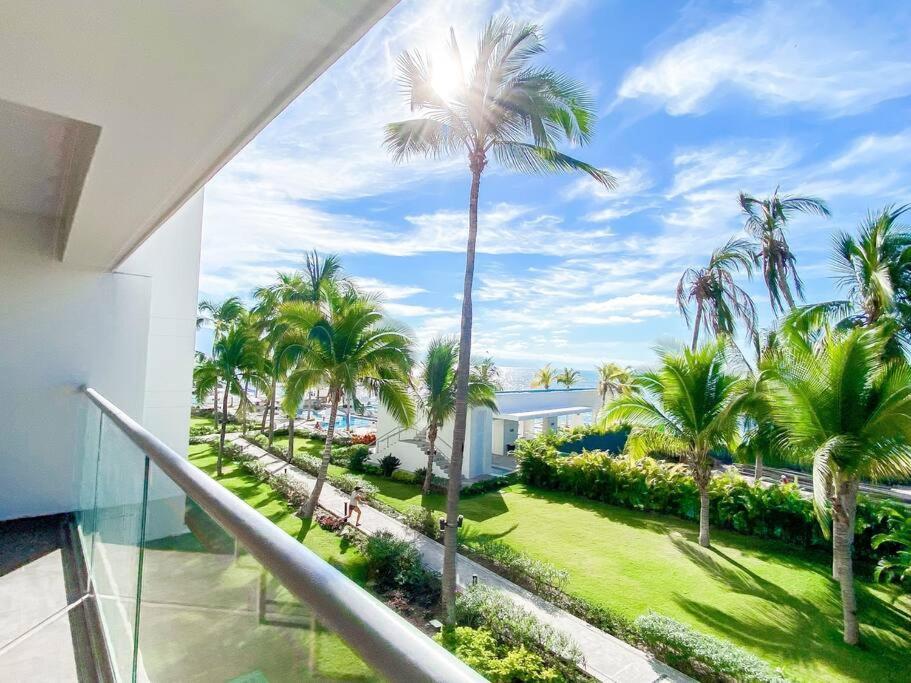 Apartment Large Front 2bed/2bath Condo: Save $50+/nt! *