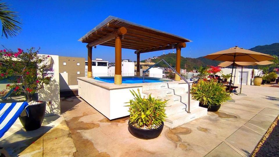 Studio Prime Location Zona Romantica Rooftop Pool & Jacuzzi * Puerto Vallarta