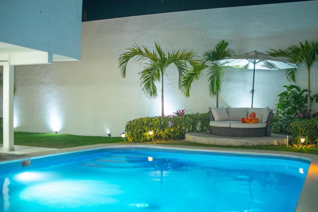 Casa Nicolasa Alberca Y Asador Privados. Villa