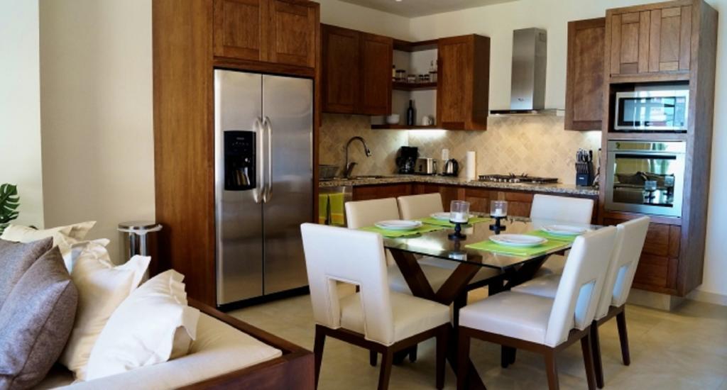 Apartment Luxury Condo V177 Romantic Zone