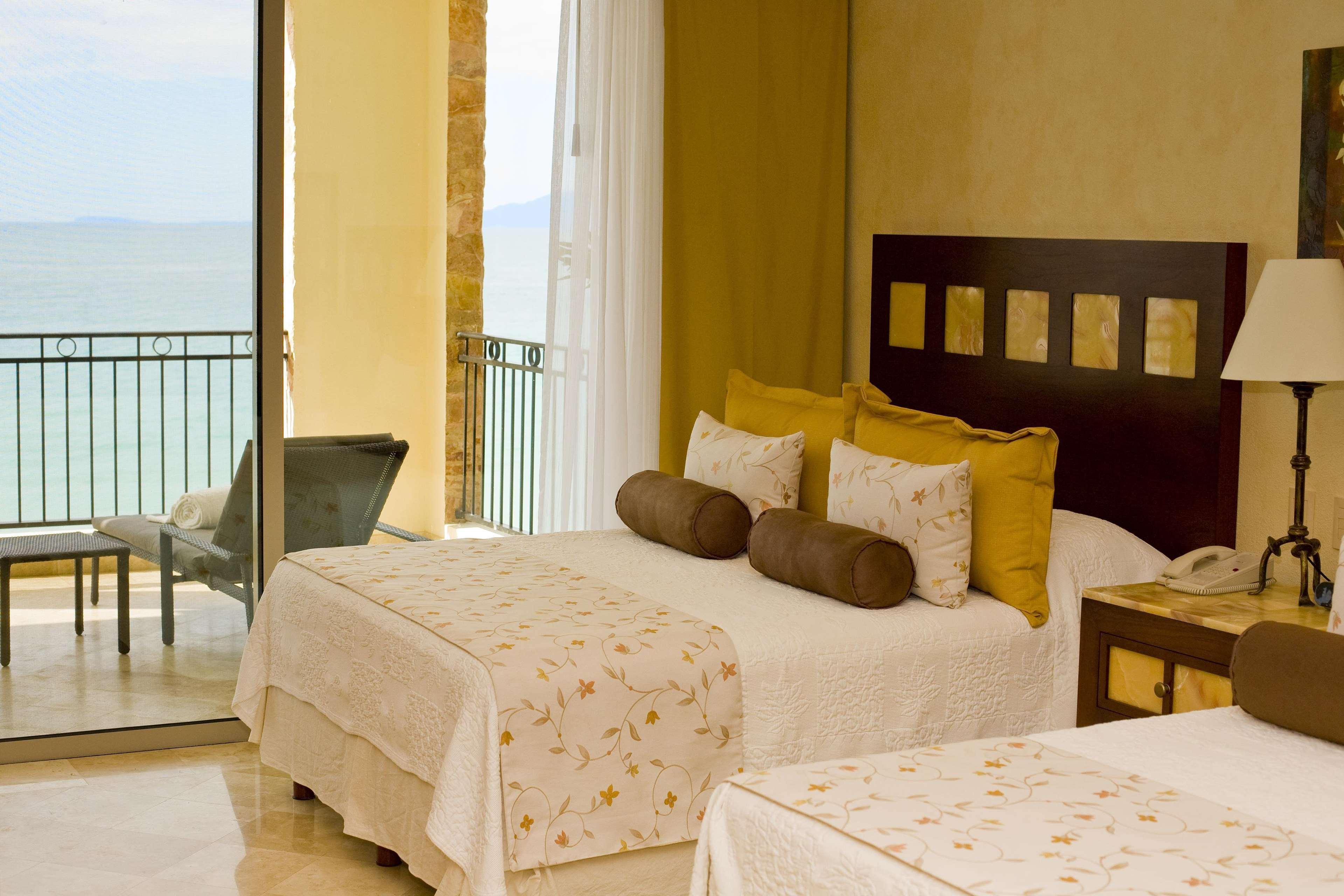 Garza Blanca Preserva Hotel