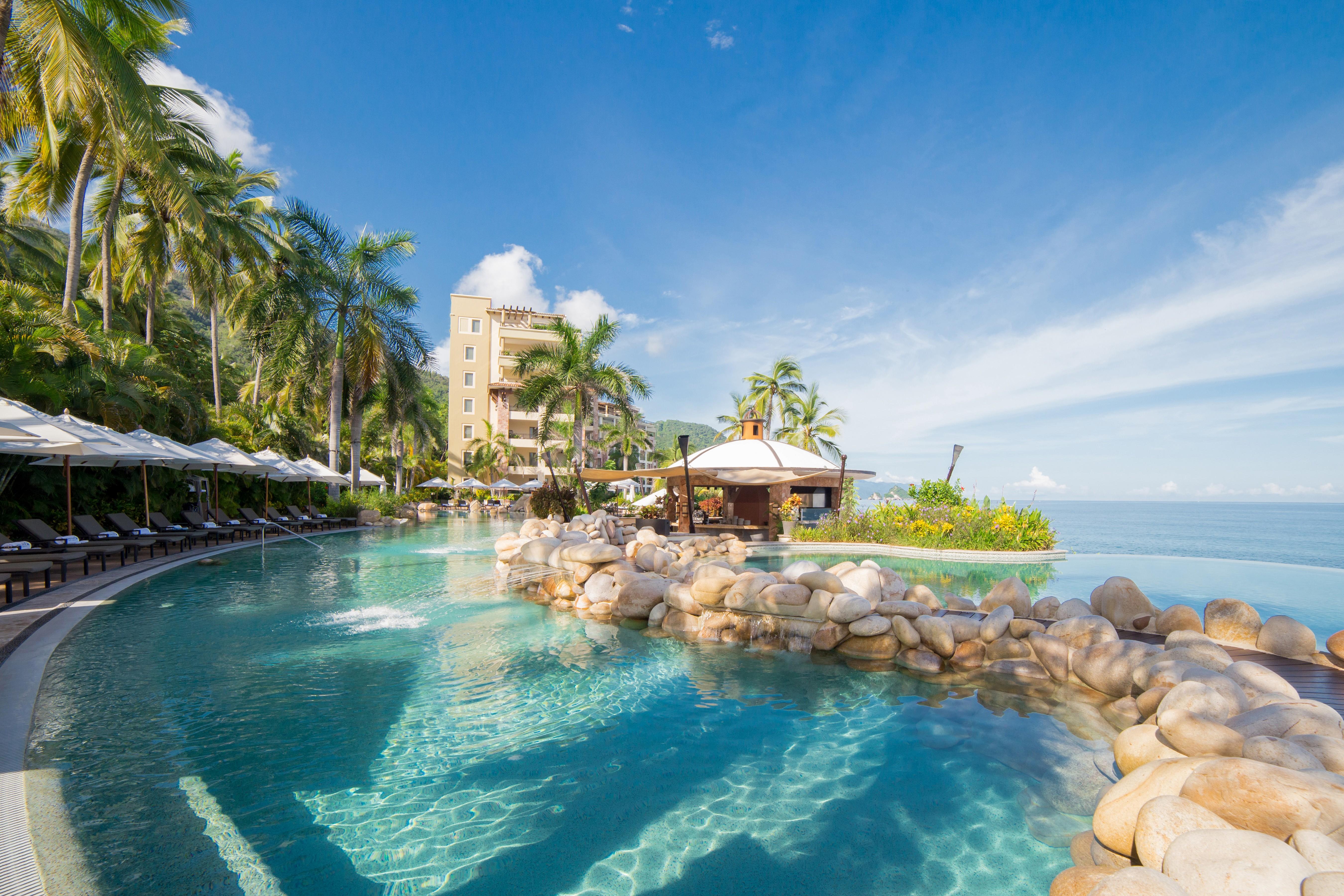 Garza Blanca Preserva Hotel