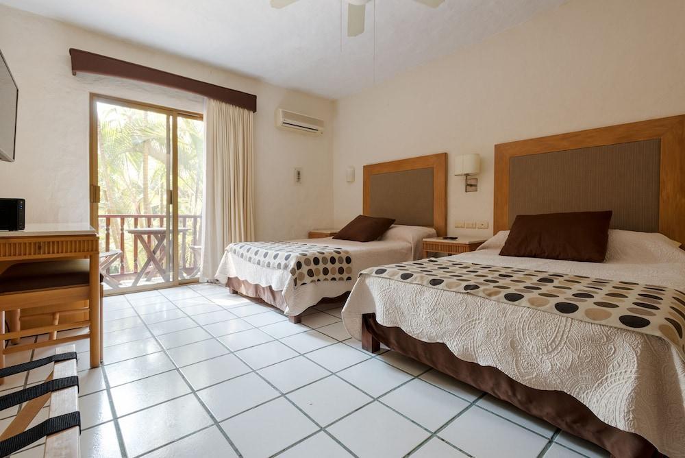 Apartment Hermoso En Tules, Frente Al Mar En Medio De Hermosos Jardines, Es Unico!!!