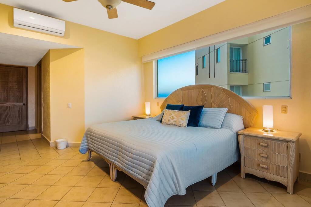 Apartment Front-ocean Views-marina Luxury Condo-bvg Puerto Vallarta
