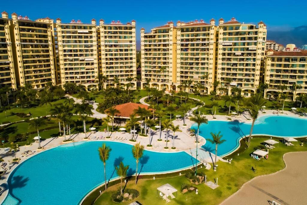 Apartment Front-ocean Views-marina Luxury Condo-bvg Puerto Vallarta