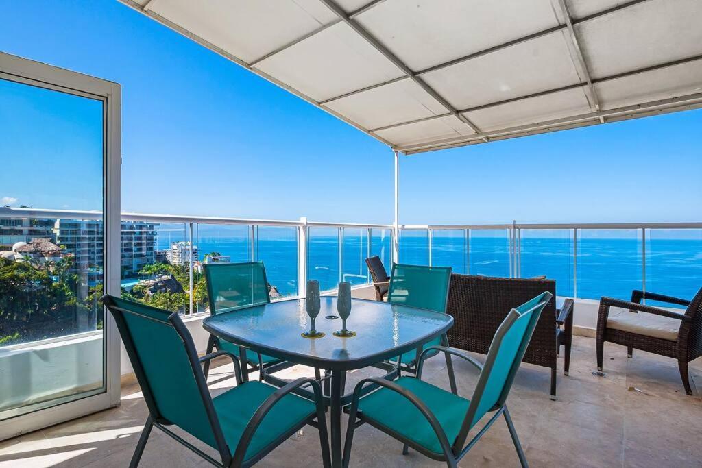 Apartment Stunning Views~2 Min-romantic Zone~free Transport~ *
